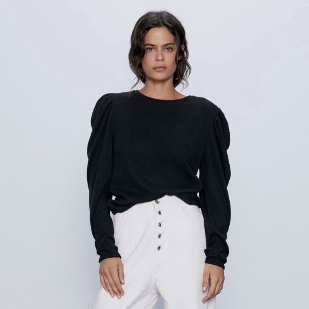Zara • Black Ribbed Puff Long Sleeve Blouse Size Medium